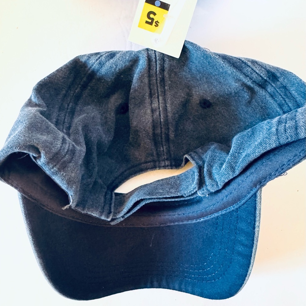 Set of 2, NWT!! Navy Blue Caps with American Flag Patch - Picture 2 of 3